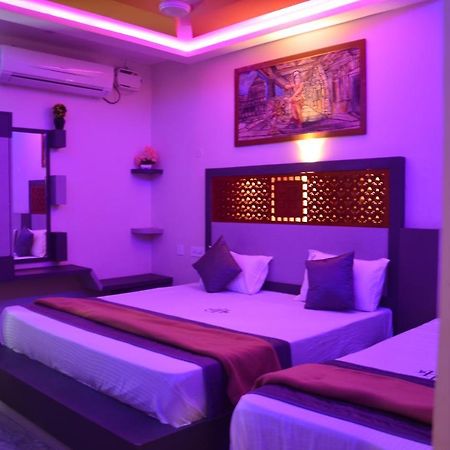 Hotel Panchavarnaa Rāmeswaram Esterno foto