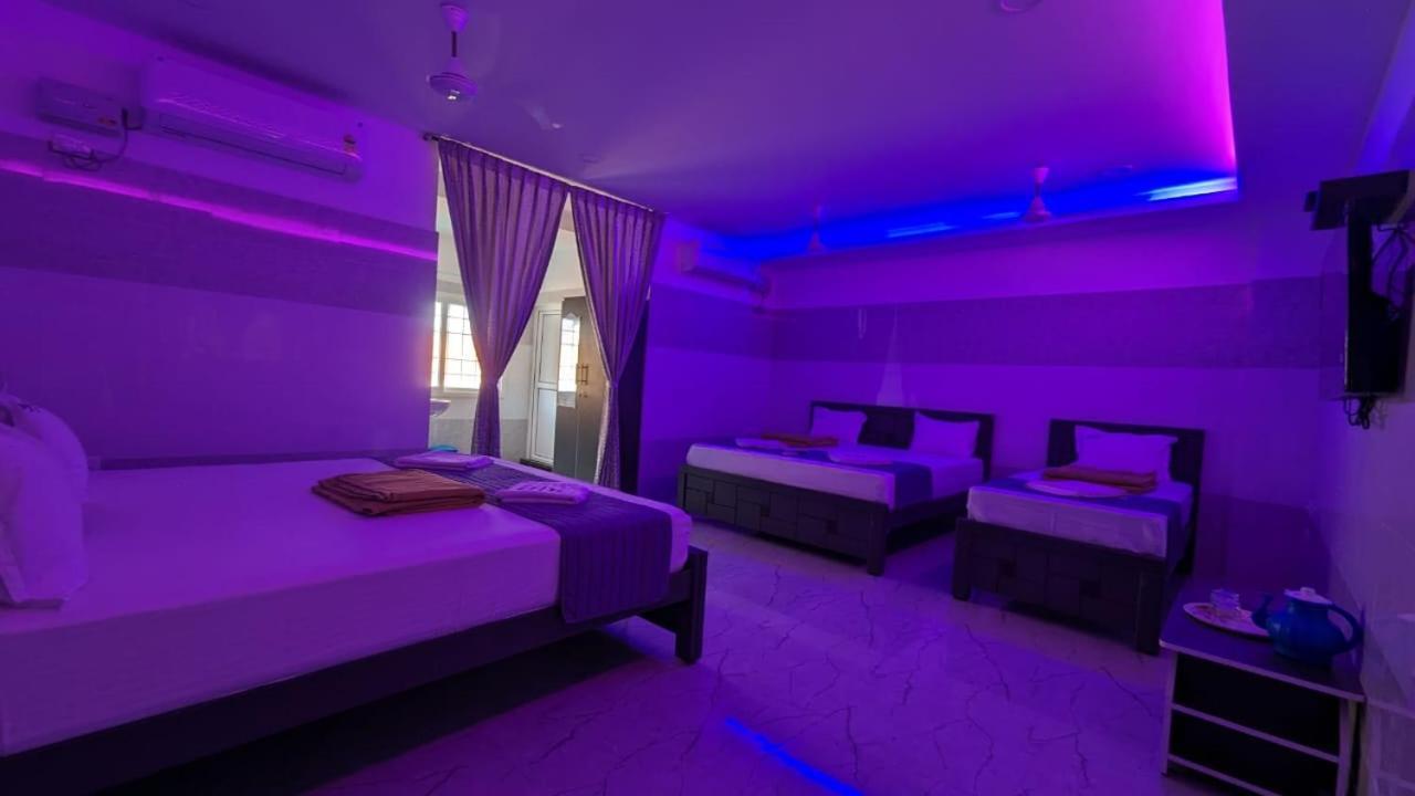 Hotel Panchavarnaa Rāmeswaram Esterno foto