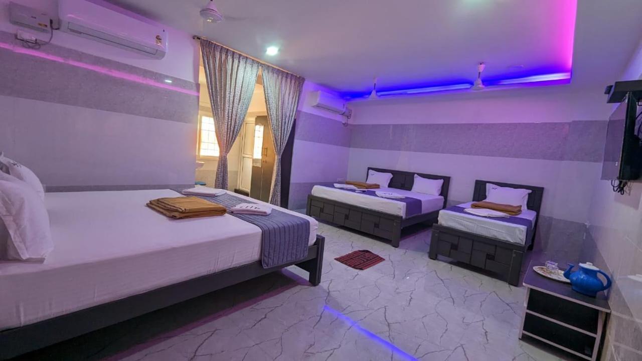 Hotel Panchavarnaa Rāmeswaram Esterno foto